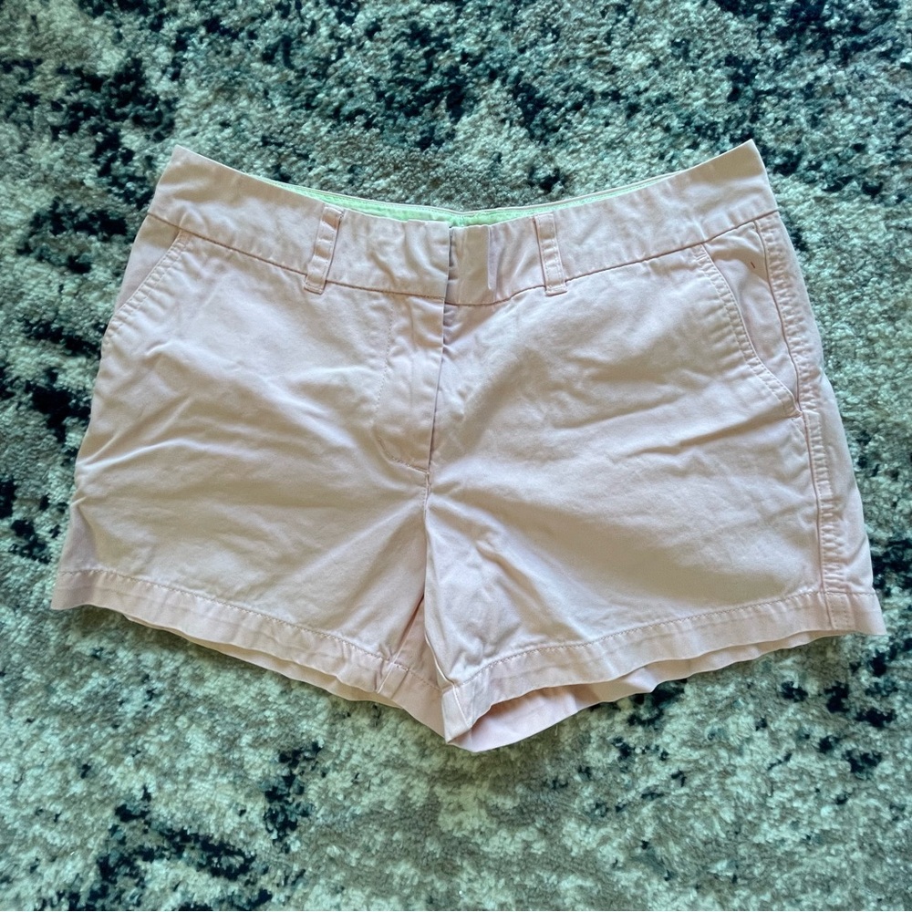 VV Shorts - Picture 2 of 4